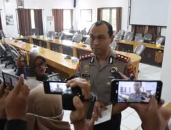Kapolres Malang Dampingi Keluarga Korban Tragedi Kanjuruhan Audiensi Dengan DPRD Kab Malang