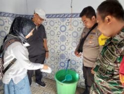 Babinsa Karangwinongan Koramil 0814-10/Mojoagung laksanakan pendampingan PSN (Pemberantasan Sarang Nyamuk)