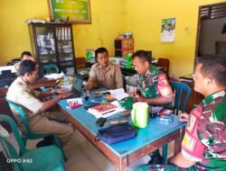 Babinsa Koramil 0814/13 Peterongan Kunjungi Kepala Desa Keplaksari dalam rangka koordinasi melekat guna meningkatkan fungsi Tiga Pilar