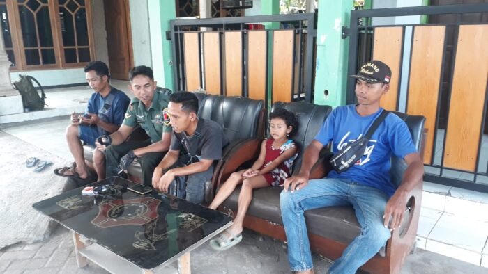 Keharmonisan Silaturahmi Babinsa Koramil 16 Bareng Di wilayah Binaan