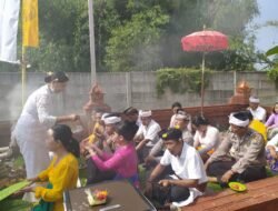 Ibadah Galungan dan Kuningan di Pura Kertha Bumi Bhayangkara