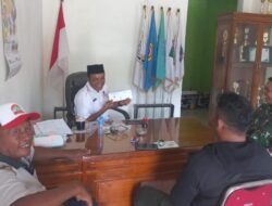 Tingkatkan Keharmonisan, Babinsa Ceweng Koramil 0814/02 Diwek Komsos Bersama Kades Dan Perangkat Desa