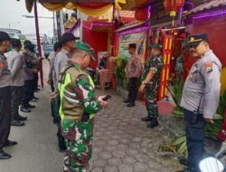 TNI – Polri Amankan Imlek Di Klenteng Krian