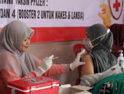 Polres Gresik Gelar Vaksinasi di Tempat Wisata