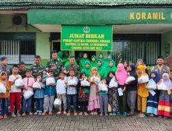Persit KCK Ranting 19 Cabang XXVII Dim 0812 Lamongan gelar Jumat berkah bersama Anggota Koramil 0812/18 Brondong
