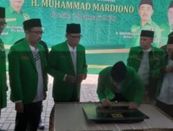 Momen Harlah Partai Persatuan Pembangunan Ke -50, H. M. Mardiono Resmikan Kantor Baru DPC PPP Gresik