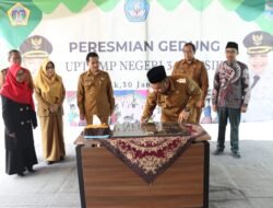 Bupati Gresik Resmikan Gedung UPT SMPN 34 Gresik