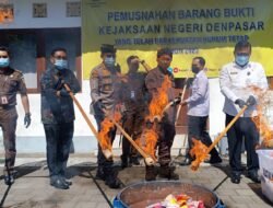 Ratusan Barang Bukti Dimusnahkan Kejari Denpasar