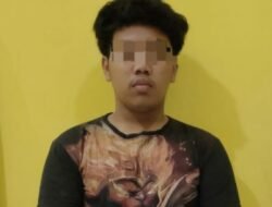 Polisi Gresik Nyamar Pembeli, Ringkus Maling Helm Saat COD Dekat Polsek 