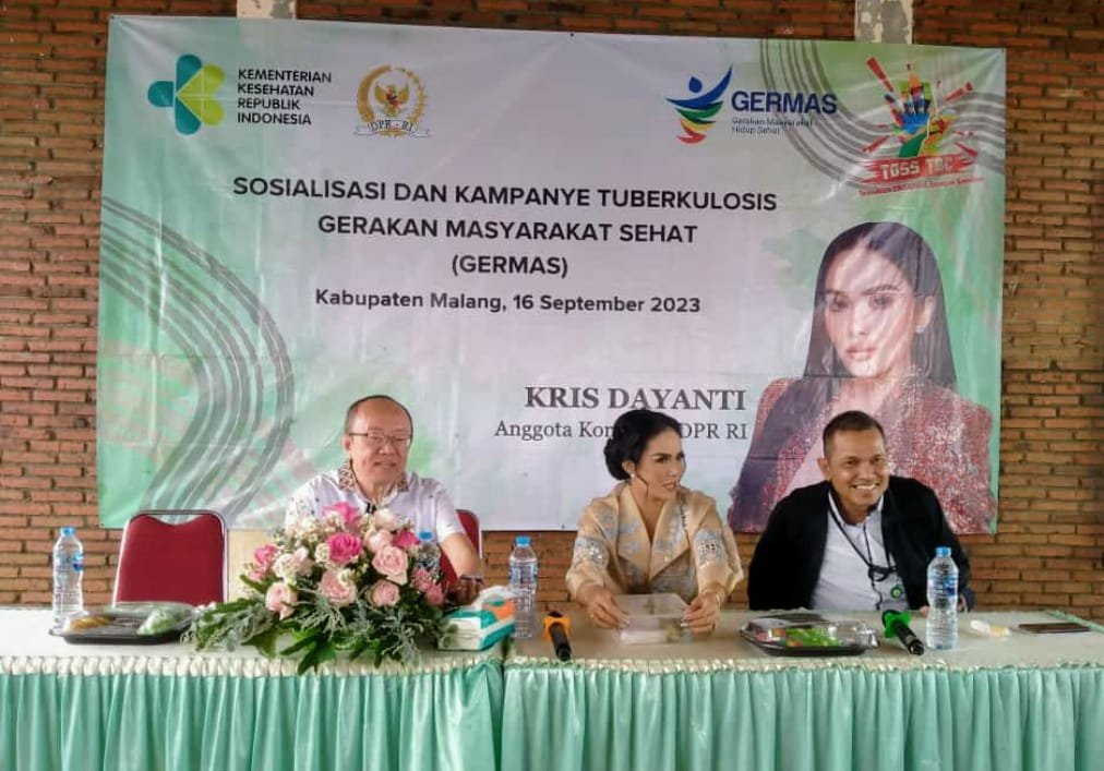 Dinas Kesehatan Kabupaten Malang Bersama Anggota Komisi Ix Dpr Ri Gelar Sosialisasi Dan Kampanye 