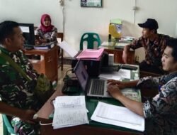 Aktif Komsos Bersama Perangkat Desa Menjadikan Hubungan Kerja Antara Babinsa Dan Aparat Desa Semakin Solid