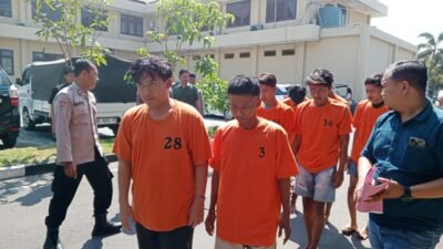 Tega Bacok Korban, 5 Gangster Ditangkap Satreskrim Polres Mojokerto