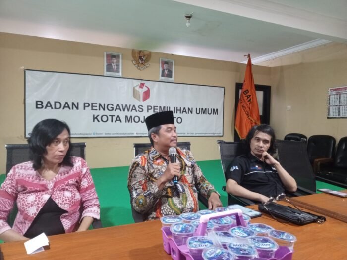 Sukseskan Pemilu Tahun 2024, Bawaslu Kota Mojokerto Libatkan Peran Media