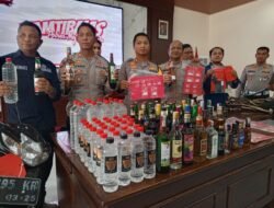 Konferensi Pers Akhir Tahun 2023, Ungkap Kasus di Polresta Mojokerto Menurun