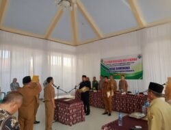 PJ Kades Sumengko Resmi Melantik Sekdes dan Kasi Kesejahteraan