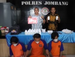 Pesta Narkoba,Tiga Bersaudara Dibekuk Polisi di Jombang