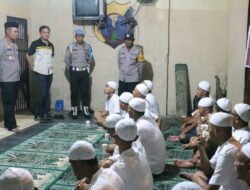 Polresta Mojokerto, Ajak Penghuni Tahanan Buka Bersama dan Tarawih