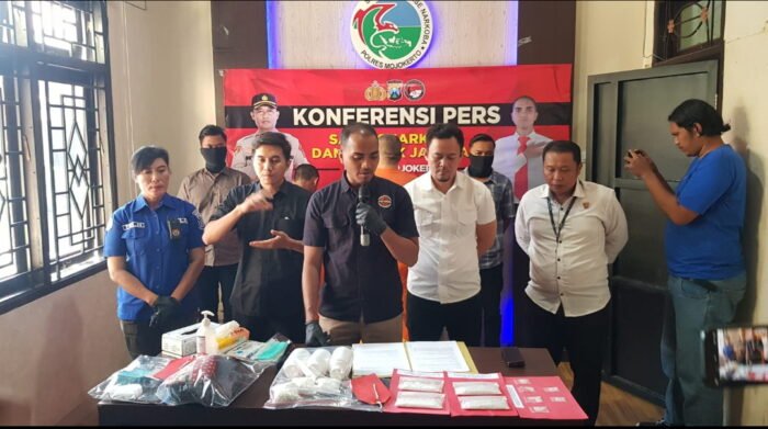 Sejumlah barang bukti yang diamankan Polres Mojokerto 