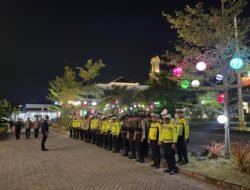 Warna-warni Lampu Hias, Perindah Suasana Mako Polresta Sidoarjo