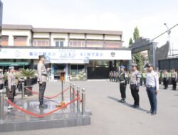 Apel Pasukan Operasi Zebra Semeru 2024, Kapolres Lamongan: Kegiatan Menyadarkan Masyarakat Pentingnya Keselamatan Berlalulintas