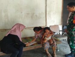 Babinsa Desa Gogodeso Dan Kader Bidan Gelar Pemantauan Stunting dan Pemberian Bantuan untuk Balita