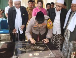Kapolres Pasuruan Bantu Warga Tosari Bangun Tempat Ibadah di Daerah Terpencil