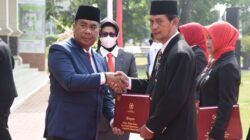 Hari Pahlawan, PNS Sidoarjo Terima Tanda Kehormatan Satyalencana Karya Satya Dari Presiden RI