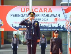 Polres Gresik Gelar Upacara Peringatan Hari Pahlawan Nasional