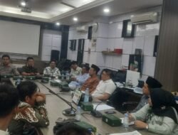 Rapat Dengar Pendapat, Komisi 2 DPRD Gresik Fasilitasi Aduan Nelayan Bawean Terkait Tambak Udang Tak Berijin