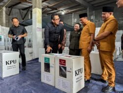 Kesiapan Maksimal! Pj Wali Kota dan Ketua DPRD Mojokerto Apresiasi Persiapan KPU untuk Pilkada Serentak 2024