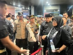 Amankan Debat Pamungkas Pilbup Mojokerto 2024, Petugas Gabungan TNI-Polri Sukses