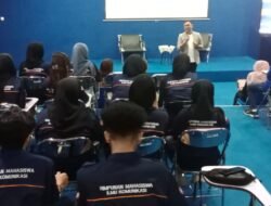 Studi Ekskursi Rombongan Mahasiswa Universitas Sahid Surakarta ke Stikosa AWS