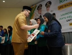 ZIS Baznas Meningkat Hampir 70 %, Mas Dhito Launching Program Beasiswa Satu Keluarga Satu Sarjana