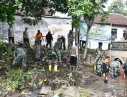 Hari Juang TNI-AD Ke-79, Kodim 0815/Mojokerto Gelar Karya Bakti Di Kecamatan Puri dan Dlanggu
