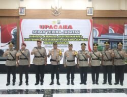 Kapolresta Sidoarjo Pimpin Sertijab Pejabat Utama dan Kapolsek Waru
