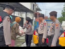 Sat Samapta Polres Lamongan Laksanakan Kegiatan Patroli Dialogis dan Beramal (PADI AMAL)