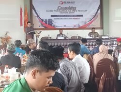 Perlunya Penyelenggara Pemilu, Buku Pengawas Ad Hoc Pemilu 2024 di Launching oleh Bawaslu Kabupaten Kediri