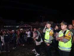 Polres Lamongan Gelar Pengamanan Konser Musik “Swara Semesta Menyapa” di WBL