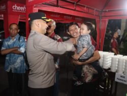 Kapolres Pasuruan Sambangi Gereja di Gempol dan Pandaan Saat Misa Malam Natal