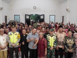 Bupati Yes Tinjau Sejumlah Gereja, Pastikan Kondusifitas Perayaan Natal