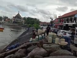 Disorot Warga, Pengusaha Speedboat Beli Pertamax Jumlah Banyak dan Pakai Jerigen di SPBU