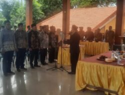 Camat Umar Lantik BPD Antar Waktu 5 Desa Di Cerme
