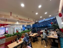 Pencinta Kuliner Merapat, Pempek Farina Buka Outlet Baru di Sunrise Mall Mojokerto 