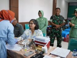 Pj Wali Kota Kediri Ikuti Donor Darah Peringatan HUT Ke-79 Persit Kartika Chandra Kirana Cabang XXV Kodim 0809 Kediri