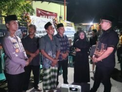 Bentuk Belasungkawa, Polisi di Mojokerto Takziah Ke Keluarga Korban Laka Air Pantai Drini