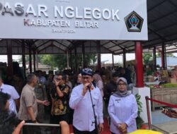 Menteri Perdagangan dan Bupati Blitar Resmikan Pasar Nglegok