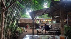 Warung Lodeh Barongan: Destinasi Kuliner Asri di Bawah Rimbunnya Pohon Bambu