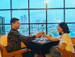 Perayaan Special Valentine day, Dengan Pemandangan Kota Surabaya di Aston Inn Jemursari