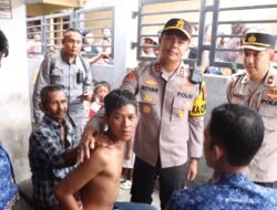 Kapolres Gresik Bersama Ipda Purnomo Bantu Rehabilitasi ODGJ Di Menganti
