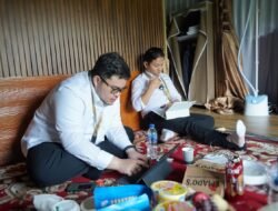 Nikmati Kegiatan Retreat, Mas Dhito Manfaatkan Waktu Istirahat untuk Kerjakan Tugas